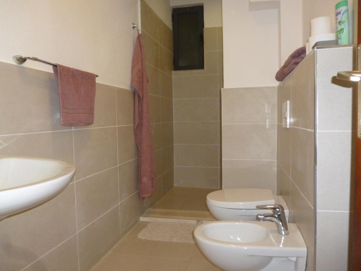 Rondine Appartement *